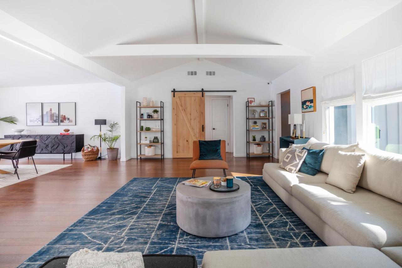 Enchanting Sherman Oaks With Pool Permit #hsr Two One Zero Zero 2605 Casa vacanze Los Angeles